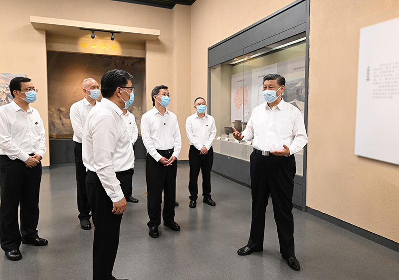 5月16日下昼，，，中共中央总书记、国家主席、中央军委主席习近平在前往陕西西安主持中国－中亚峰会途中，，，在山西运城博物馆考察。。。。。